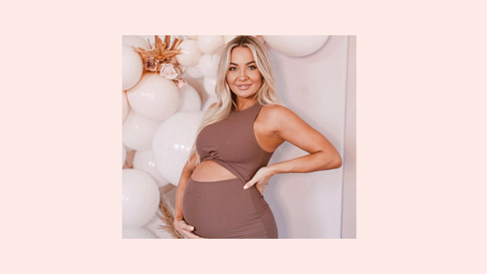 Yes, you can get a spray tan! We answer your pregnancy tanning questions